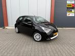 Toyota Aygo 1.0 VVT-i x-play, Voorwielaandrijving, Stof, Gebruikt, 4 stoelen