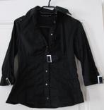 Zwarte blouse met gesp., Ophalen of Verzenden, Zo goed als nieuw, Maat 34 (XS) of kleiner, Zwart