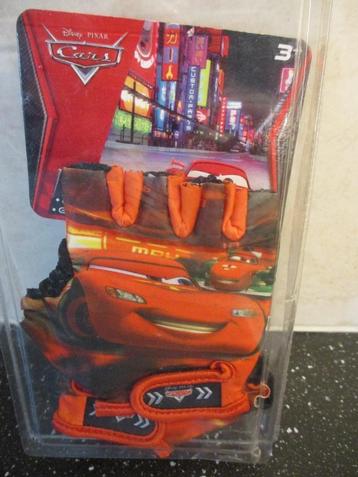 DISNEY CARS SPORT FIETS HANDSCHOENEN NIEUW vanaf 3 jaar beschikbaar voor biedingen