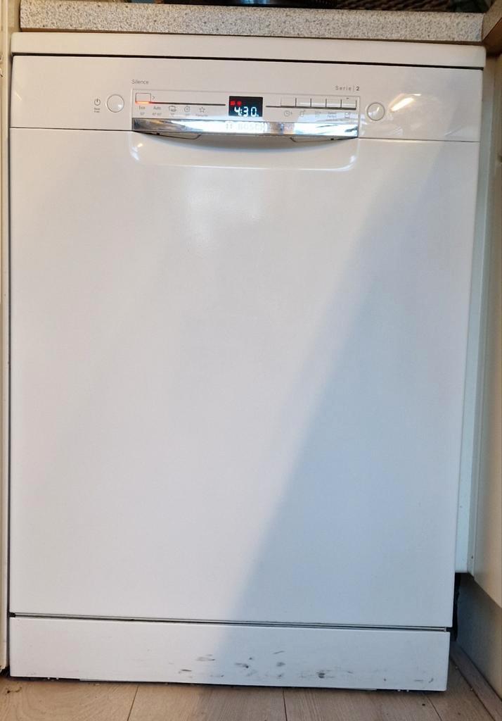 Bosch SMS2ITW33E serie 2 home connect vaatwasser, Witgoed en Apparatuur, Vaatwasmachines, Zo goed als nieuw, Vrijstaand, Ophalen