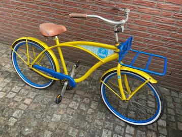 fiets cruiser van chiquita bananen beschikbaar voor biedingen