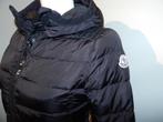 Moncler fijne dons jas embleem op de mouw zwart mt 1/S, Verzenden, Zwart, Moncler, Maat 36 (S)