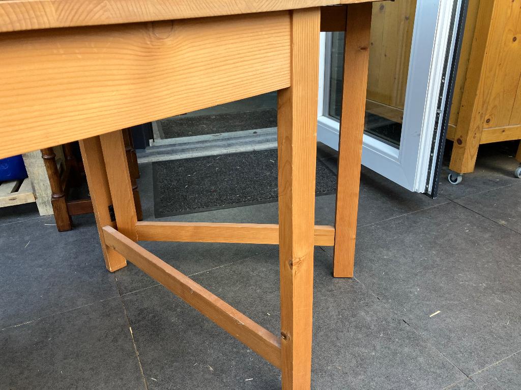 Verlengbaar houten tafeltje, Huis en Inrichting, Tafels | Bijzettafels, Ophalen, Gebruikt, 75 cm of meer, 60 cm of meer