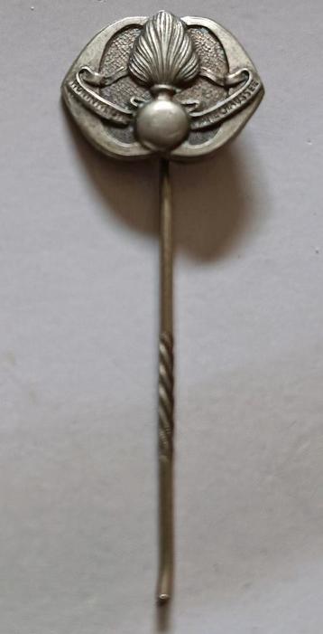 Koninklijke Marechaussee Speldje beschikbaar voor biedingen