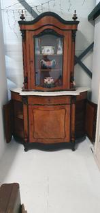 MOET WEG WEGENS VERHUIZING / Antieke kast met marmerblad, Ophalen