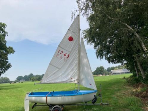 Zeilbootje met wegtrailer, Watersport en Boten, Open zeilboten, Gebruikt, Overige typen, 3 tot 6 meter, Polyester, Geen motor