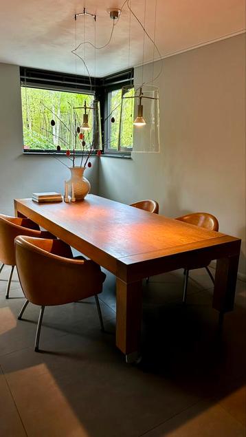 Originele Molinari design eettafel  beschikbaar voor biedingen