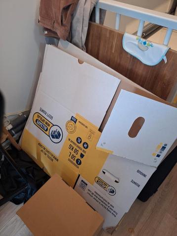 11 Verhuisdozen - Gebruikt beschikbaar voor biedingen