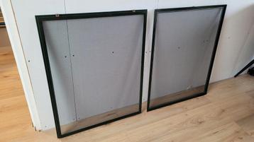 Inzethorren 67,6 x 86,5 kunststof draaikiep raam groen zwart beschikbaar voor biedingen