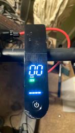 Elektrische step, Fietsen en Brommers, Steps, Ophalen, Zo goed als nieuw, Elektrische step (E-scooter)