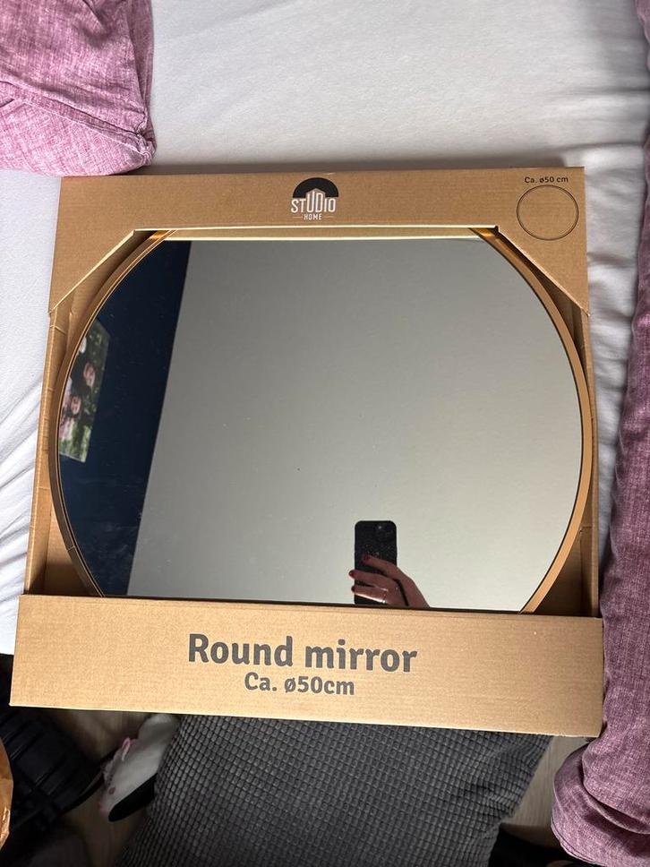 Ronde Spiegel met Gouden Rand - Action, Huis en Inrichting, Woonaccessoires | Spiegels, Nieuw, Minder dan 50 cm, Minder dan 100 cm