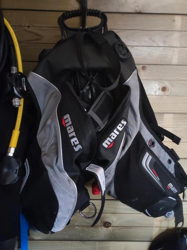 Mares dragon SLS BCD - used two months, Watersport en Boten, Duiken, Zo goed als nieuw, Trimvest of Wing, Ophalen of Verzenden