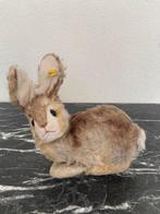 Steiff haas met knop 23 cm, Antiek en Kunst, Antiek | Speelgoed, Ophalen of Verzenden