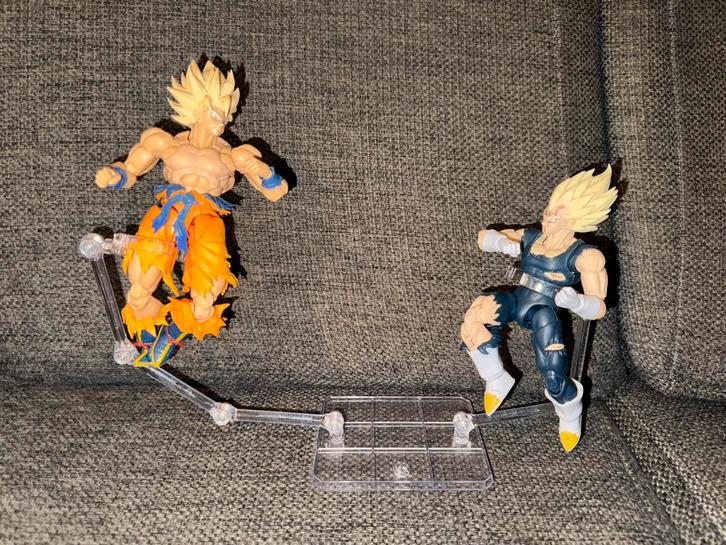 Action figure posing stands (approx. 40), Kinderen en Baby's, Speelgoed | Actiefiguren, Zo goed als nieuw, Ophalen of Verzenden