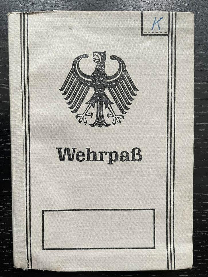 West-Duitse Wehrpass van de Bundeswehr, Verzamelen, Militaria | Algemeen, Landmacht, Overige typen, Duitsland, Ophalen of Verzenden