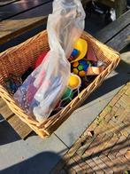 Mand vol divers speelgoed, Ophalen, Gebruikt
