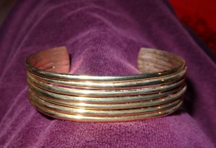 Mooie Seventies retro armband klemarmband goud-kleur, Sieraden, Tassen en Uiterlijk, Armbanden, Zo goed als nieuw, Overige materialen