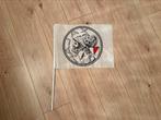 Ajax vlaggetje 42 x 33 cm met stokje oud logo, Ophalen of Verzenden, Gebruikt, Ajax, Overige typen