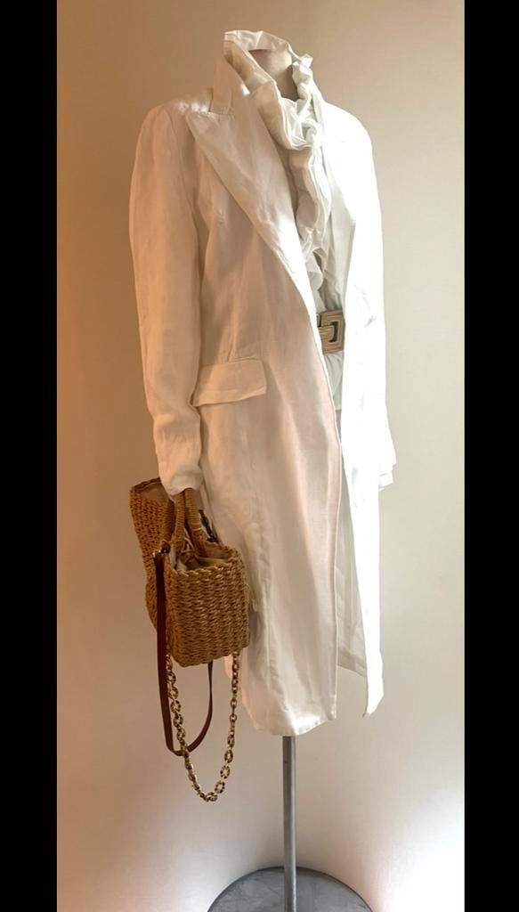 Pauw Erny van Reijmersdal 38 lange linnen blazer jas wit, Kleding | Dames, Jasjes, Kostuums en Pakken, Zo goed als nieuw, Maat 38/40 (M)