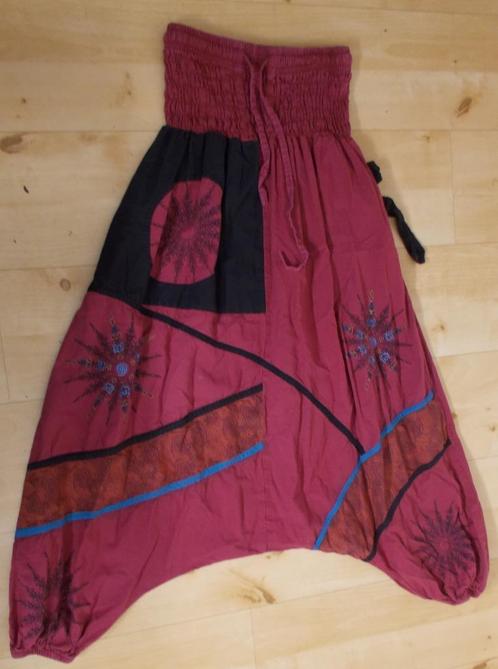 Hippie baggy broek uit Nepal! M, Kleding | Dames, Broeken en Pantalons, Gedragen, Maat 38/40 (M), Overige kleuren, Lang, Verzenden