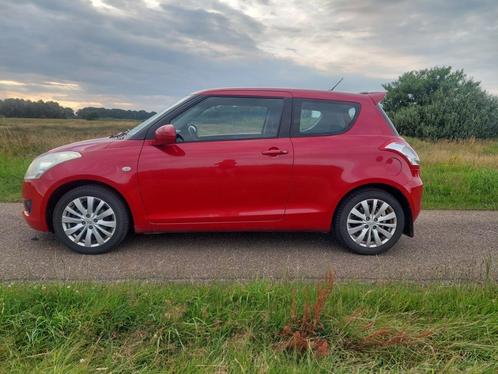 Suzuki Swift 1.2 Exclusive 3-D 2011 Rood, Auto's, Suzuki, Particulier, Swift, ABS, Airbags, Airconditioning, Centrale vergrendeling