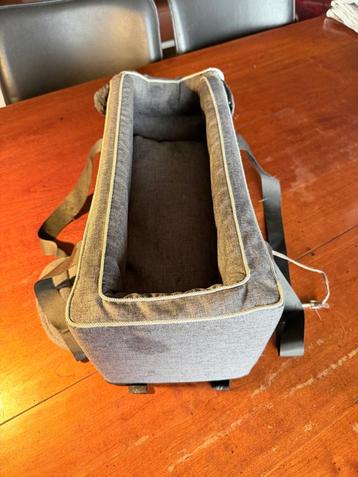 Reismand hond beschikbaar voor biedingen