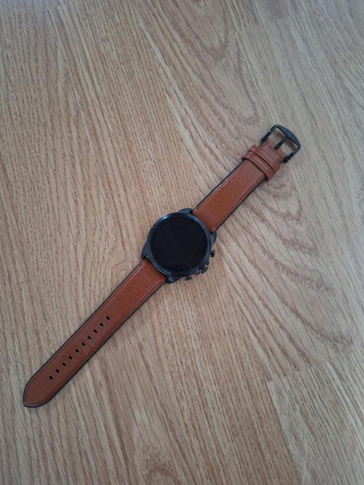 Fossil Gen6 Smartwatch DW13F2, Sieraden, Tassen en Uiterlijk, Smartwatches, Zo goed als nieuw, Android, Zwart, Waterdicht, Ophalen of Verzenden