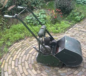 Atco antieke grasmaaier 1954 beschikbaar voor biedingen