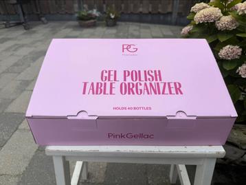 Pink gellac table organizer beschikbaar voor biedingen