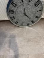 Grote moderne wandklok met Romeinse cijfers – zilver, Ophalen, Zo goed als nieuw, Wandklok