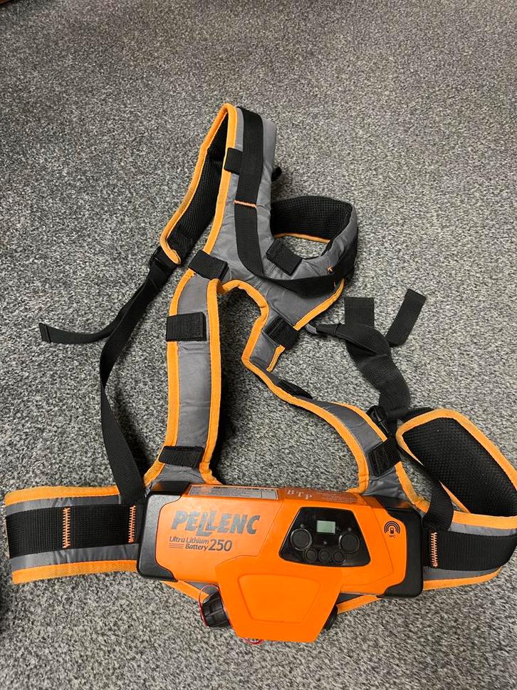 Pellenc Prunion & Vinion snoeischaren + Selion kettingzaag, Tuin en Terras, Snoeischaren, Gebruikt, 40 t/m 49 mm, Ophalen of Verzenden