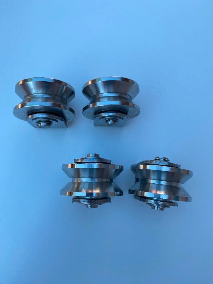 Set van 4 Schuifpoort Rollen - RVS, Doe-het-zelf en Verbouw, Hang- en Sluitwerk, Zo goed als nieuw, Schuif of Grendel, Rvs, Ophalen of Verzenden