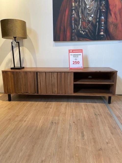 Klein prijsje! Tv Meubel Newton, Huis en Inrichting, Kasten | Televisiemeubels, Zo goed als nieuw, Minder dan 100 cm, 100 tot 150 cm