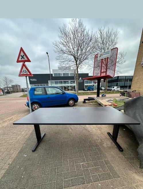 200x100 bureau zwart frame zwart blad, Huis en Inrichting, Bureaustoelen, Zwart, Ophalen of Verzenden