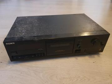Sony TC-K311 casette deck beschikbaar voor biedingen