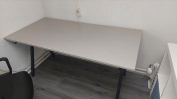 IKEA Trotten Bureau 160x80 - Zo Goed Als Nieuw!