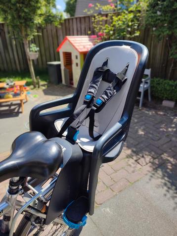 2x Fietsstoeltje Thule Ride Along (Lite) beschikbaar voor biedingen