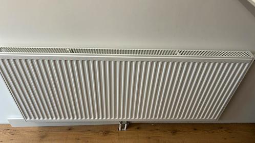 Radiator Thermrad 70x160, Doe-het-zelf en Verbouw, Verwarming en Radiatoren, Gebruikt, Radiator, 800 watt of meer, 30 tot 80 cm