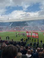 Gezocht; Psv seizoen kaarten met certificaat, Seizoenskaart, Twee personen, Mei