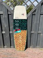 Ronix wakeboard 138, Watersport en Boten, Wakeboarden, Ophalen, Gebruikt, Board en Schoenen