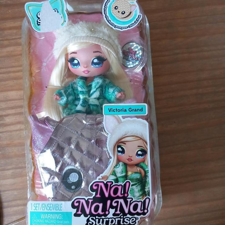nanana suprise victoria grand  pop nieuw, Kinderen en Baby's, Speelgoed | Poppen, Nieuw, Babypop, Ophalen of Verzenden