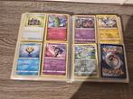 Goed gevuld mapje met pokemon kaarten, Hobby en Vrije tijd, Verzamelkaartspellen | Pokémon, Ophalen of Verzenden, Zo goed als nieuw