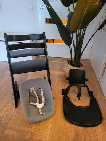 Stokke Tripp Trapp kinderstoel zwart complete set trip trap  beschikbaar voor biedingen