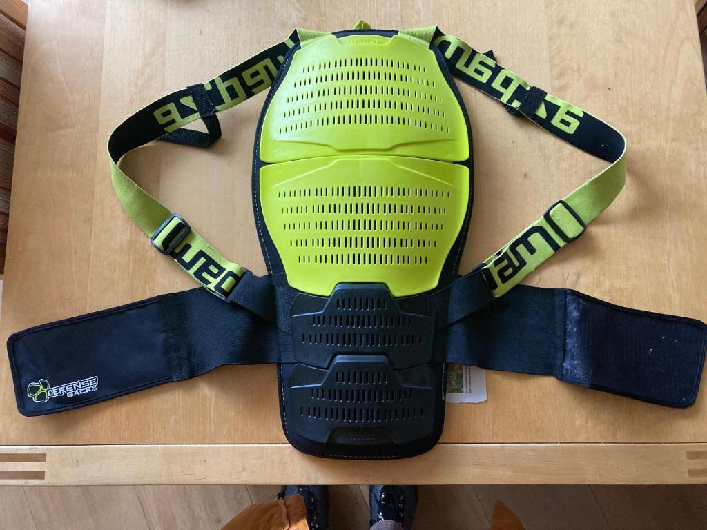 back protector Wedze Mt S in prijs verlaagd, Gebruikt, Overige typen, Skiën, Minder dan 100 cm