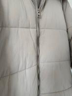 Zara gewatteerde jas - Maat S - Beige, Ophalen of Verzenden, Zo goed als nieuw, Maat 36 (S), Beige