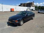BMW 5-serie 523i, Euro 2, 745 kg, Achterwielaandrijving, Blauw