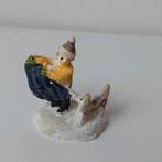 Kerstfiguur kindje met hond voor Kerstdorp, Ophalen of Verzenden