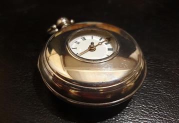 GROOT zakhorloge zilver spillegang in dubb. kast London 1833 beschikbaar voor biedingen