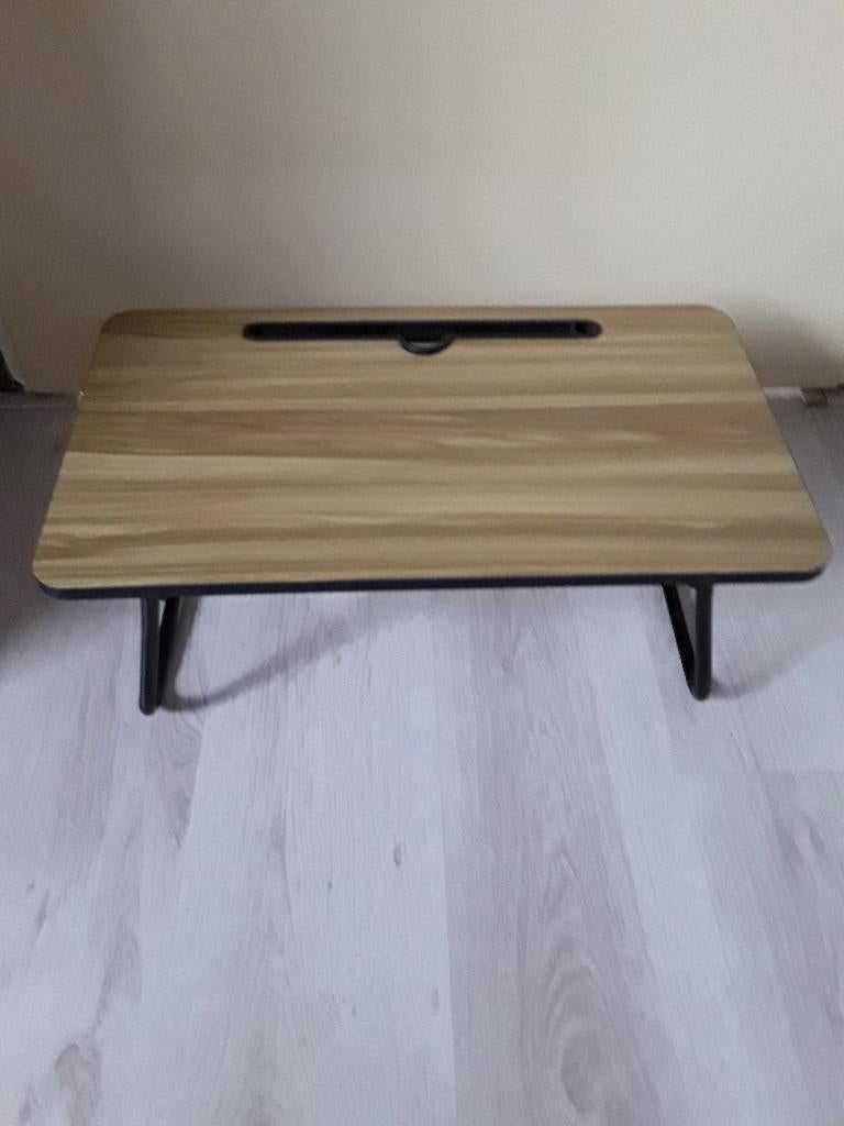 Serveertafeltje/laptoptafeltje, Ophalen