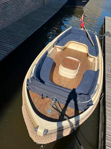 Enkhuizen 500 sloep – teak dek – Vetus diesel – vaarklaar beschikbaar voor biedingen